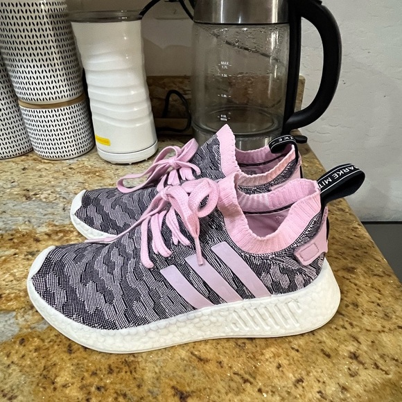 Adidas NMD size 7 - Picture 3 of 9